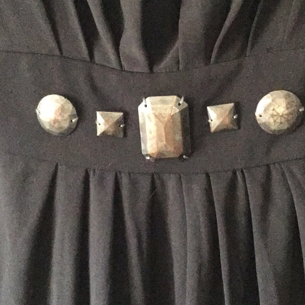 Level Eight Fashion Dress - Picture 2 of 6